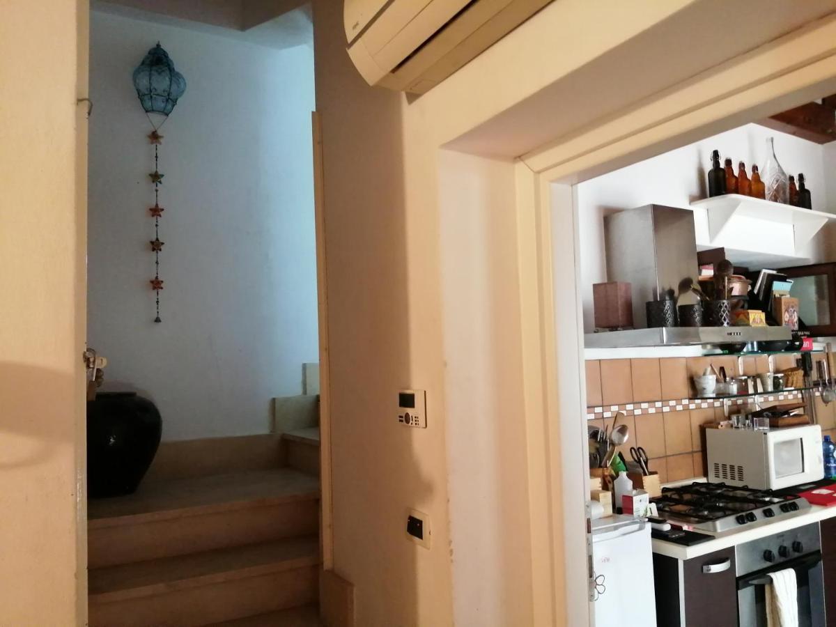 Aly Art Apartment Taormina Duomo, Gulf & Etna View Esterno foto