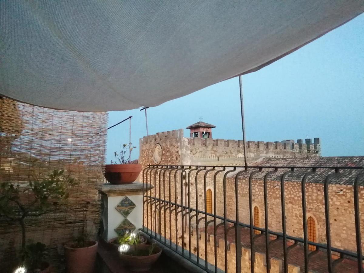 Aly Art Apartment Taormina Duomo, Gulf & Etna View Esterno foto