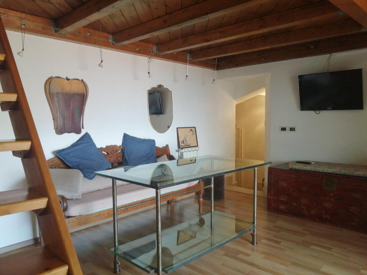 Aly Art Apartment Taormina Duomo, Gulf & Etna View Esterno foto