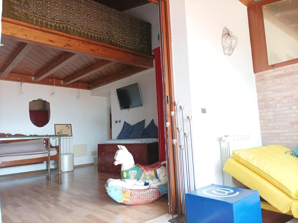 Aly Art Apartment Taormina Duomo, Gulf & Etna View Esterno foto